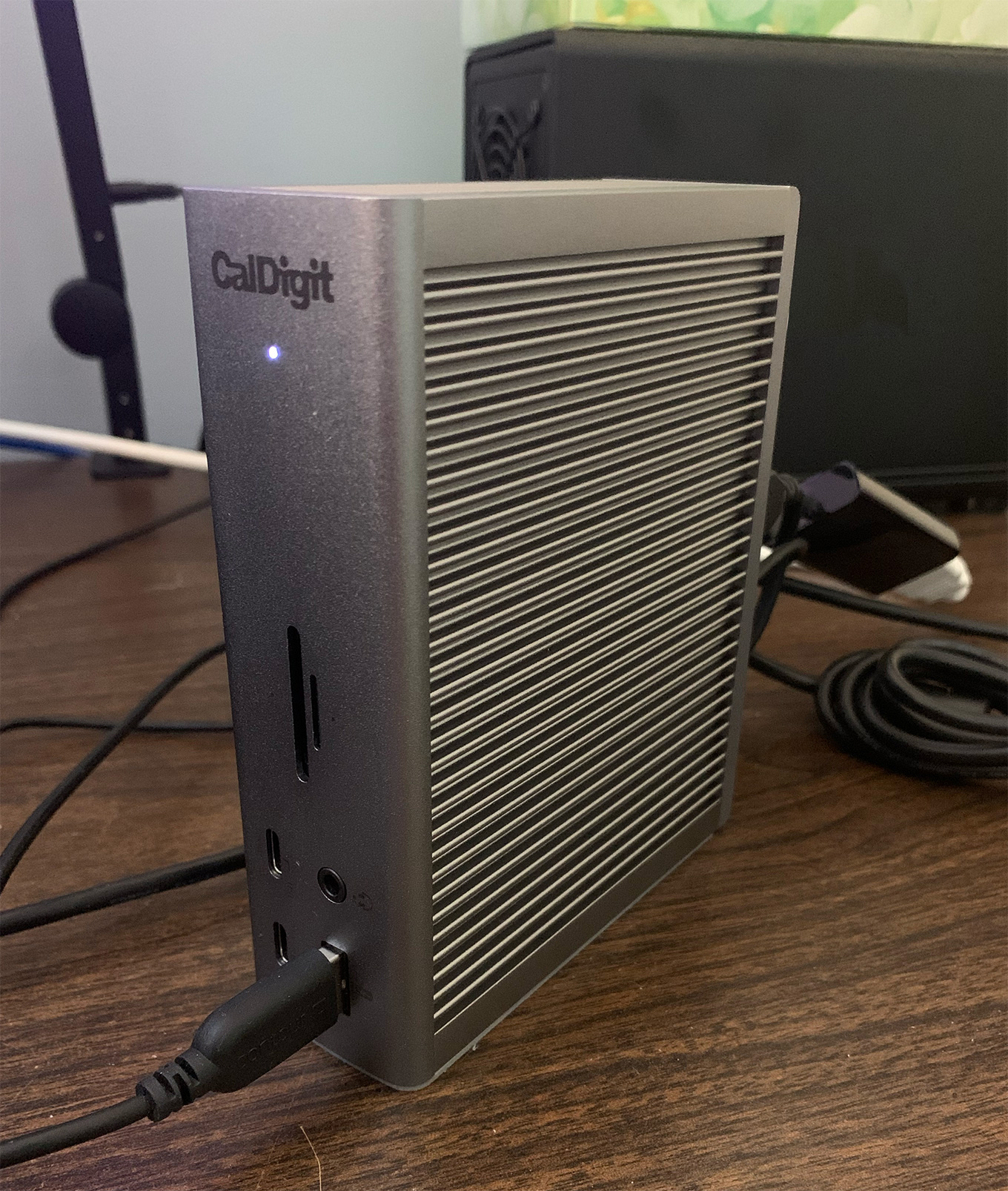 Test du CalDigit TS4 : le retour du meilleur des docks, cette fois en  Thunderbolt 4